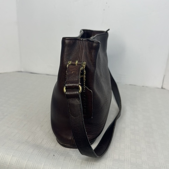 Coach Equestrian Slim Bucket Vintage 9809 Leather - Picture 2 of 8